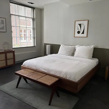 Commune Suites Amsterdam Exterior photo